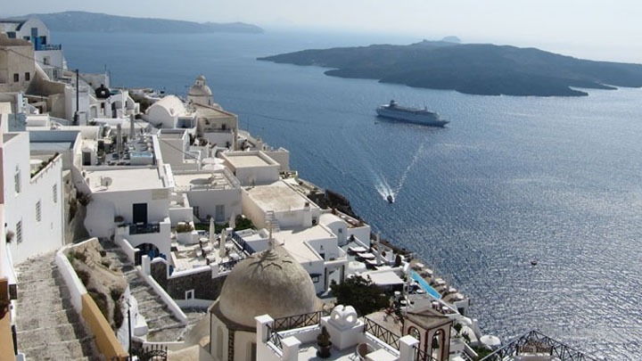 Ολοταχώς για το επίσημο άνοιγμα του ελληνικού τουρισμού την 14η Μαΐου – Τι λένε οι φορείς του κλάδου