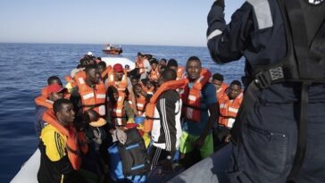 Μετανάστες: 172 άνθρωποι διασώθηκαν στη Μεσόγειο