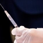 Β. Κικίλιας: Θα ξεπεράσουμε σήμερα τους 4.615.000 εμβολιασμούς